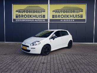 krockskadad bil auto Fiat Punto Evo 0.9 TwinAir Young 2014/8
