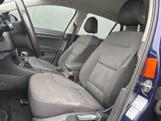 Volkswagen e-Golf e-Golf picture 11