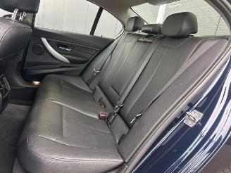 BMW 3-serie 320i xDrive High Executive picture 15