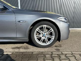 BMW 5-serie Touring 520i picture 14