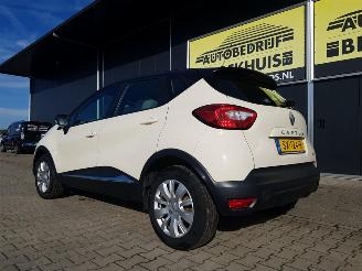 Renault Captur 0.9 TCe Expression picture 7
