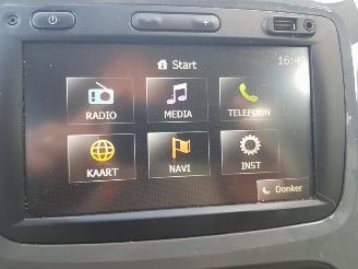 Renault Captur 0.9 TCe Expression picture 19