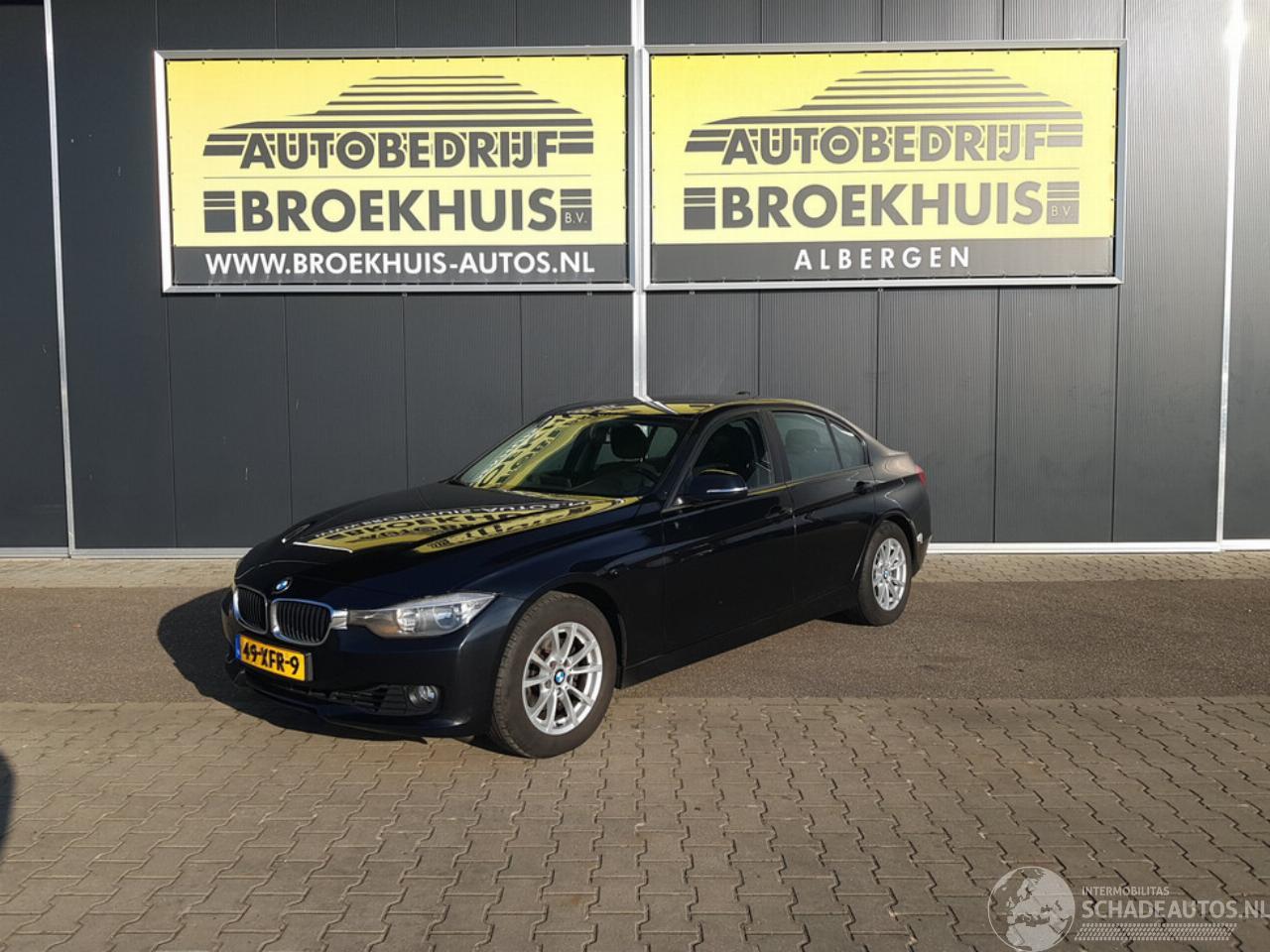 BMW 3-serie 320i Executive