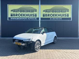 Salvage car Audi A1 A1 Sportback (8XA/8XF), Hatchback 5-drs, 2011 / 2018 1.0 TFSI Ultra 12V 2016/7