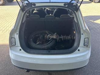 Audi A1 A1 Sportback (8XA/8XF), Hatchback 5-drs, 2011 / 2018 1.0 TFSI Ultra 12V picture 22