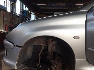 Peugeot 206 206 (2A/C/H/J/S), Hatchback, 1998 / 2012 1.4 16V picture 19