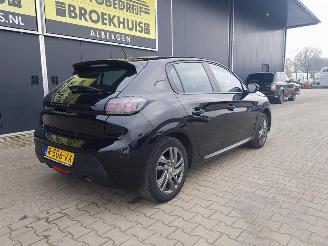 Peugeot 208 1.2 PureTech Active Pack picture 7