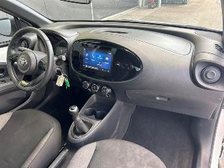 Toyota Aygo X 1.0 VVT-i MT Play picture 17