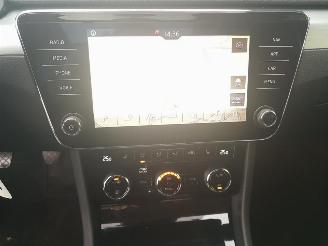 Skoda Superb Combi 1.4 TSI ACT Ambition Business picture 28