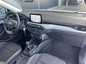 Ford Focus Wagon 1.0 EcoBoost Trend Edition Business picture 19