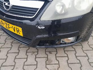 Opel Zafira 1.6 Temptation picture 11