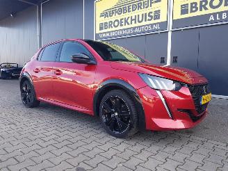 Peugeot 208 1.2 PureTech GT-Line picture 6