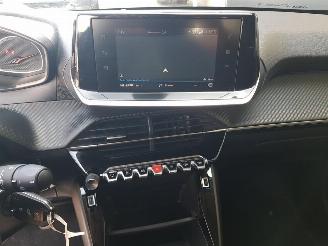 Peugeot 208 1.2 PureTech Active Pack picture 23