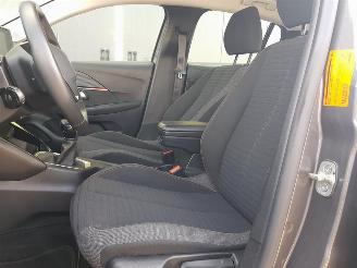 Peugeot 208 1.2 PureTech Active Pack picture 19