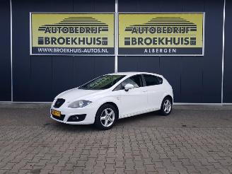skadebil auto Seat Leon 1.2 TSI Ecomotive Businessline COPA 2012/4