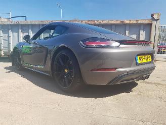Porsche 718 Cayman 2.0 picture 35