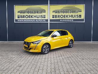 skadebil auto Peugeot 208 1.2 PureTech Allure Pack 2023/3