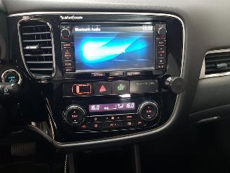 Mitsubishi Outlander 2.0 PHEV instyle picture 17