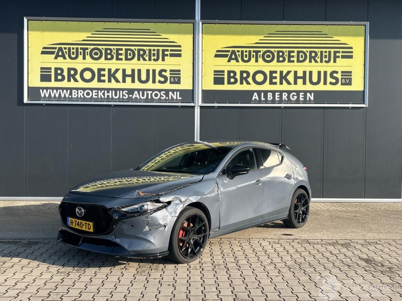 Mazda 3 2.0 e-SkyActiv-X M Hybrid 180 Luxury