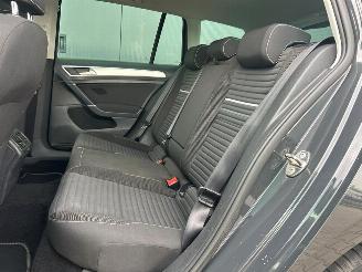Volkswagen Golf Variant 1.2 TSI Business Edition Connected R picture 14