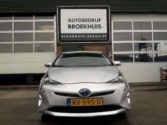 Vrakbiler auto Toyota Prius Prius (ZVW5), Hatchback, 2015 / 2022 1.8 16V Hybrid 2018/2
