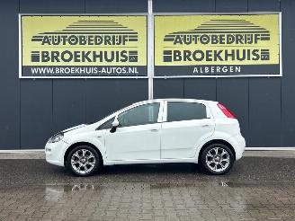 Fiat Punto Evo 0.9 TwinAir Sempre picture 2