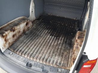 Volkswagen Caddy maxi 2.0 TDI L2H1 BMT Highline picture 23