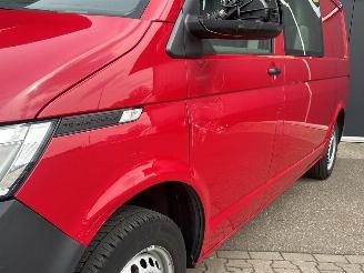 Volkswagen Transporter 2.0 TDI L2H1 30 DC Comfortline picture 9