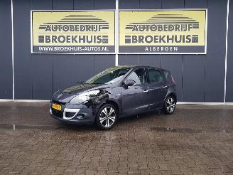 škoda osobní automobily Renault Scenic 2.0 Bose Automatic 2011/5