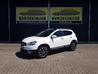 Schadeauto Nissan Qashqai 1.6 Connect Edition 2011/9