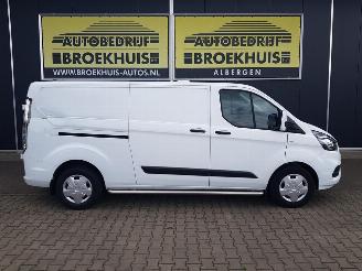 Ford Transit Custom 340 2.0 TDCI L2H1 Trend picture 4