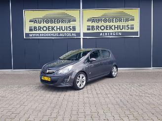Damaged car Opel Corsa 1.4 Turbo Cosmo OPC-Performance 2013/10