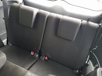 Mitsubishi Outlander 2.2 DI-D Instyle 4WD 7-persoons picture 14
