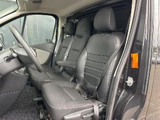 Renault Trafic 1.6 dCi T27 L1H1 Comfort picture 13