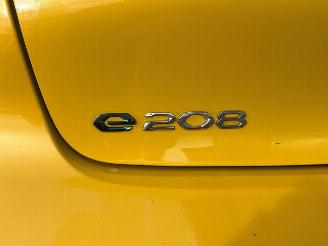 Peugeot e-208 EV Blue Lease Active 50 kWh picture 21