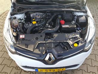 Renault Clio Estate 0.9 TCe Intens picture 20