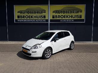 Schadeauto Fiat Punto Evo 0.9 TwinAir Young 2014/12