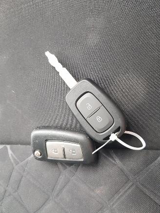 Nissan Micra 0.9 IG-T N-Connecta picture 24