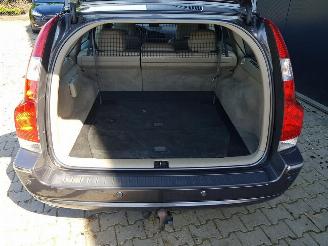 Volvo V-70 2.4 D5 picture 17