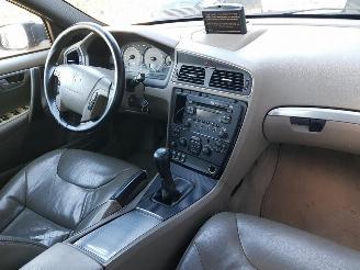Volvo V-70 2.4 D5 picture 14