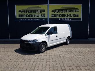 krockskadad bil bedrijf Volkswagen Caddy maxi 2.0 TDI L2H1 BMT Comfortline 2016/11
