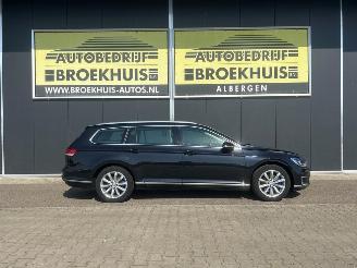 Volkswagen Passat Variant 1.4 TSI GTE Connected Series picture 4