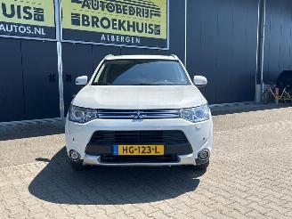 Mitsubishi Outlander 2.0 PHEV Executive Edition picture 3