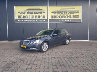 Damaged car Mercedes E-klasse Estate 200 CDI Business Class 2011/10