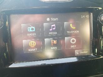 Renault Clio Estate 0.9 TCe Night&Day picture 18