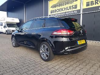 Renault Clio Estate 0.9 TCe Night&Day picture 6