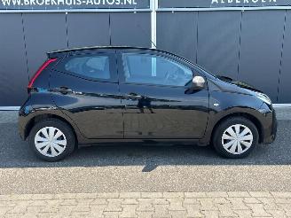 Toyota Aygo 1.0 VVT-i x-fun picture 13