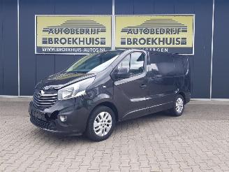 krockskadad bil caravan Opel Vivaro 1.6 CDTI L1H1 Sport EcoFlex 2019/6
