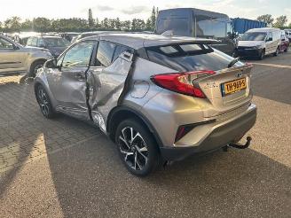 Toyota C-HR C-HR (X1,X5), SUV, 2016 1.8 16V Hybrid picture 3