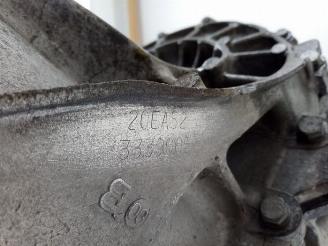 Peugeot 308 308 SW (L4/L9/LC/LJ/LR), Combi 5-drs, 2014 / 2021 1.2 12V e-THP PureTech 130 picture 34